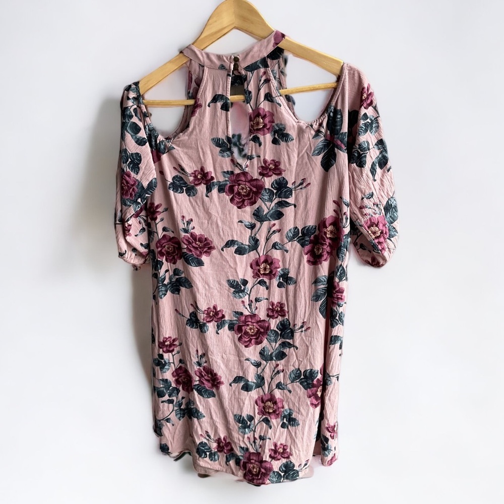 American Eagle Cold Shoulder Floral Dress (S)​